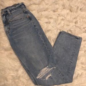 American Eagle mom jeans